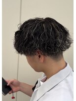 オゼル(OZEL)&nbsp;【ツイスパ×レイヤー】上品な抜け感で魅せるモードスタイル