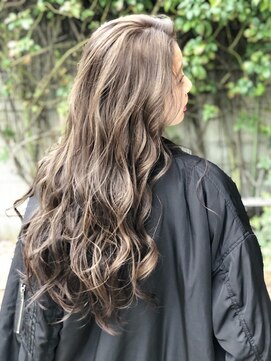 アクアマリン8810 ハチハチイチゼロ(AQUA MARINE 8810) 似合わせカット/ミディアムレイヤーカット/髪質改善/北習志野