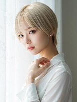 エレナ 那覇 新都心(Helena) 大人ショート/ブロンド/金髪