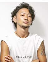 フランクスバーバー アンド ビアークラブ(FRANK'S BARBER and BEER CLUB)&nbsp;ツイストスパイラルパーマかき上げマッシュ