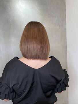 アンダーバーホワイトモデ 河内長野(_WHITE mode) ◎ダブルカラーで綺麗カラー