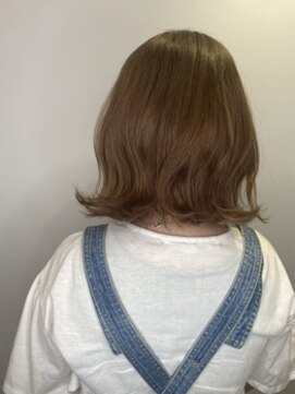 ナフィ バイ エイム 町田店(Nafie by eim) 外ハネボブ/レイヤーカット/くびれヘア/モテ髪【町田/髪質改善】