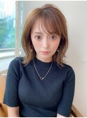 小顔外ハネミディアムひし形シルエットくびれミディ