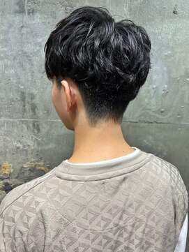 アルフレッド 瑞穂店(alfRed) 刈り上げ爽やか黒髪メンズショート×ゆるめスパイラルパーマ