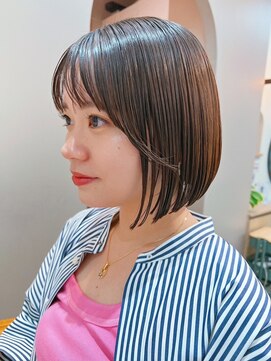 シビバイレボ(CIBI by revo) 地毛風カラー/ナチュラルレイヤーカット/ショートボブ[船橋]