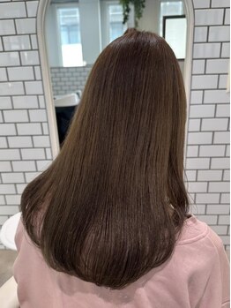 エムサロン 高崎あら町テラス店(emusalon)の写真/うねりや広がりに悩んでいる方へおすすめ！髪へのダメージを抑えながら、ツヤのあるストレートヘアを実現★
