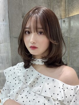 ロンドメリア 天神大名店(Lond Melia) 小顔に見せるミディアムヘア/韓国ヘア/ダブルカラー