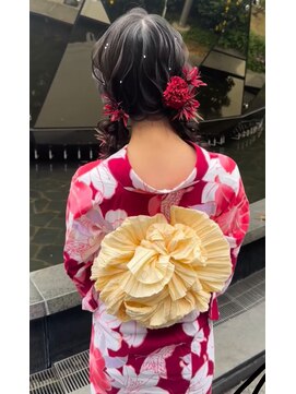 ヘアセットサロン イリス(IRIS) 【浴衣着付け × ツインアレンジ】