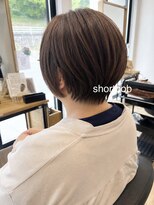 アンジュールテラス(UNJOUR TERRACE) ショートボブ