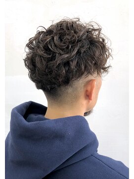 メンズツーブロックパーマ L サンフラワー Sunflower のヘアカタログ ホットペッパービューティー