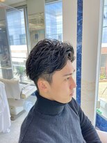 ヘアートーク アイズ(HAIR TALK I's) 七三分け×アップバング