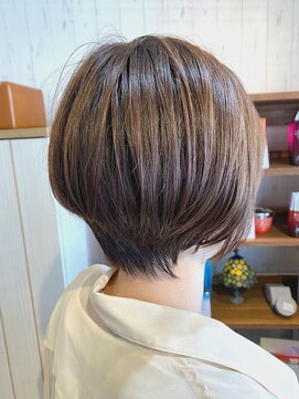 パルフェ(parfait) 絶壁解消！前下がりショート