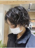 ミディアムウルフ 無造作パーマ 波巻き ツイスパ スパイラル