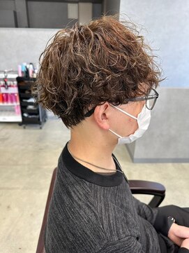 リット×ベリエ(Lit.×belier) 波巻きスパイラルパーマツーブロックツイストパーマメンズヘア