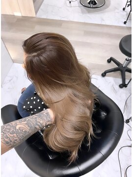 アンドシャルム 心斎橋(&CHALME) Pale Almond