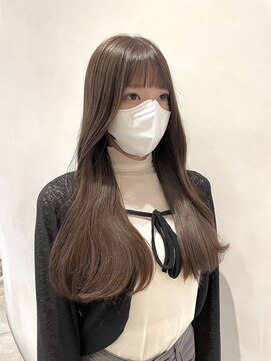 ザックラフィネ(ZACC raffine) レイヤーロング/ゆるふわロング/ブリーチなしカラー