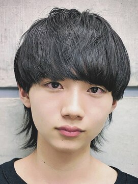 オーシャントーキョー ホワイト 原宿(OCEAN TOKYO WHITE) メンズツーブロック黒髪マッシュウルフ