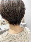《Mimosa》大人女性にもおすすめショートカット/オリーブ