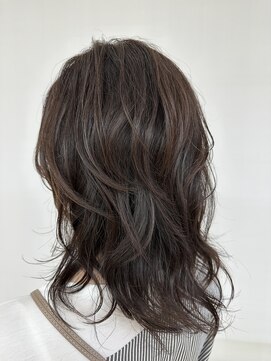 クオリス 上福岡店(QUALIS) 大人美人斜めバングくびれデジタルパーマ毛先丸み韓国パーマ