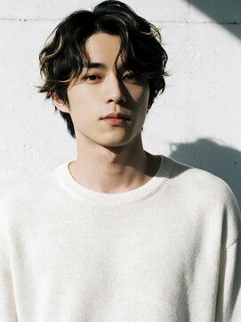 エイチ メンズ(H) スパイラルパーマツーブロックツイストスパイラルパーマツイスパ