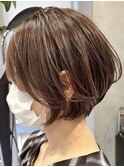 調布イルミナカラーウルフショートボブアッシュブラウンカラー
