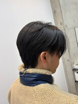 クーラアオヤマ(Cura Aoyama) センターパート/毛流れパーマ/毛流れ縮毛矯正/メンズカット