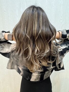 ガーデン 小山店(garden) 宇都宮レイヤーカットブリーチなしダブルカラーグレージュカラー