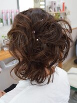 リプレシンクヘアー 結婚式に最適！ふわふわヘアメ