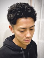 リム(RiM...)&nbsp;フェード×パーマ　王道モテバーバースタイル