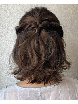 カミナ(KAMINA) カジュアル＊ハーフアップアレンジ。