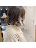 シアーベージュ