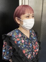 ジーナ 神戸 三田駅前(Zina)&nbsp;ピンクヘア/ショート/オン眉