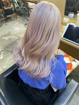 チャプター 問屋町(chapter) ホワイトベージュカラーレイヤーカットケアブリーチ韓国ヘア岡山