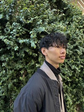 ローグ(Logue) ツイストスパイラル/パーマ/メンズカット/メンズサロン