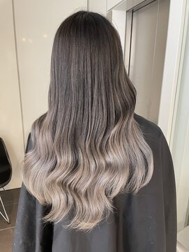 アライブ ハラジュク(ALIVE harajuku) 【Rikuto指名限定】今流行りの海外風バレイヤージュ