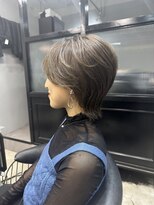 エトラ 渋谷店(etora)&nbsp;透明感 ショートウルフ オリーブカラー