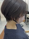 女性らしい丸みショート