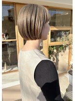 モカヘアー(mocha hair)&nbsp;ボブ/ミルクティーベージュ/ケアブリーチ/グレージュ/20代/30代