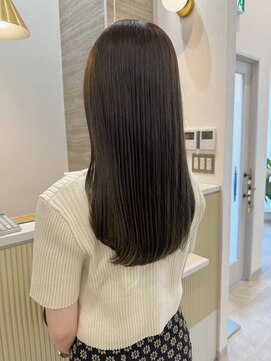 ポジ(poji) 韓国風　前髪カット　艶髪　くびれ巻き　サイドバング