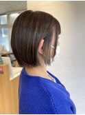 【 ショートボブ × オリーブピアスカラー 】