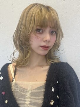 ポイントファイブバイソレイユ 豊橋駅前大通店(.5 by SOLEIL) ミディアムレイヤー顔周りレイヤー韓国くびれヘアハニーゴールド