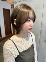 ベンティ(venti)&nbsp;【VENTI 伊藤】大人可愛いショートウルフ×オリーブベージュ