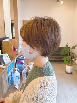 ラブレスカルペディエム(LAVLESS Carpediem) オシャレかわいいハンサムショート