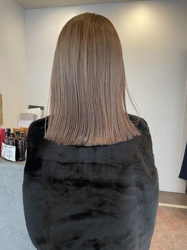 ベルフェミンキルン(Belle femin kilun) プッツンボブ×ベージュからー