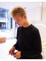 ハイブ 金沢(Hive)&nbsp;10代20代MEN’S HAIR束感ショートブリーチ爽やかメンズショート