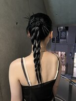 bibito ヘアアレンジ　タイトなヘア　ヘアセット　黒髪ロング
