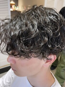 コトナ 六町(kotona) 波巻きスパイラルパーマ