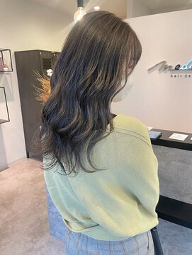 メデル(mederu) ブリーチなしカラーオリーブグレージュ暗髪カラー透け感カラー