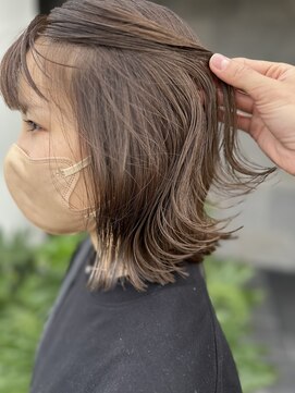 メゾン アヴァロ(Maison Avallo) #明るめアッシュブラウンロブ