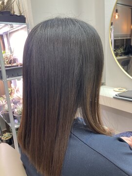 アオ 花咲町(a-o) ストレートミディアムレイヤー！